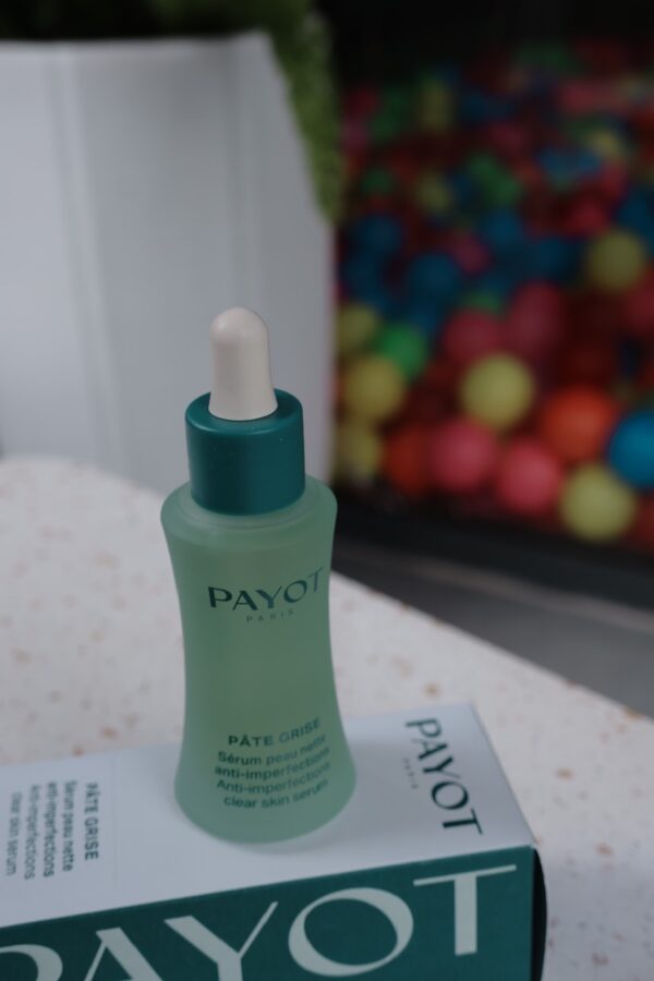 Tinh Chất Giảm Mụn Payot Pate Grise Clear Skin Serum 30ml